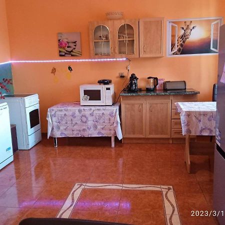 Raj Muszyna Apartamenty z widokiem na panoramę górską Exterior foto